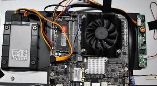 電腦cpu雙核和四核哪個好? 電腦cpu雙核和四核哪個好?