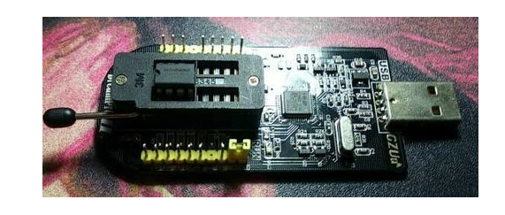 b-放置BIOS芯片 b-放置BIOS芯片