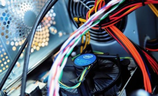 原因二：顯卡風扇有問題！