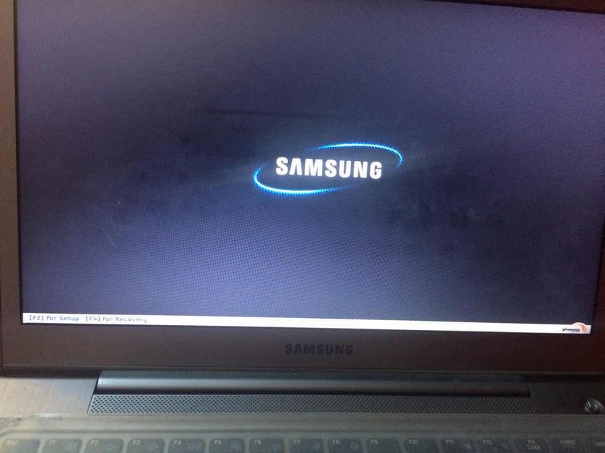 筆記本電腦無法開關(guān)機怎么回事? 筆記本電腦無法開關(guān)機怎么回事?