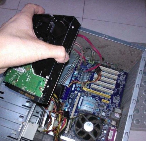 第三步:清理顯卡! 第三步:清理顯卡!