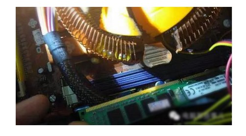 方法四：檢查電腦內(nèi)存！