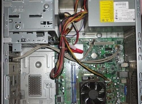 c-清理電腦主機內的灰塵